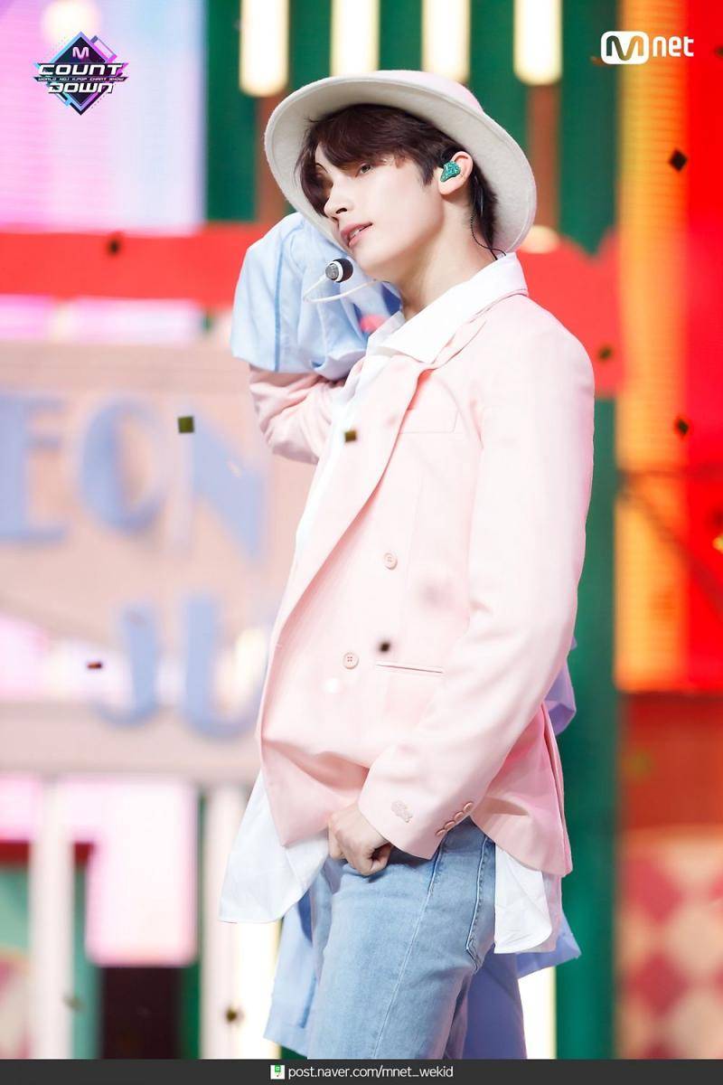 Huening Kai (post.naver.com/mnet_wekid)