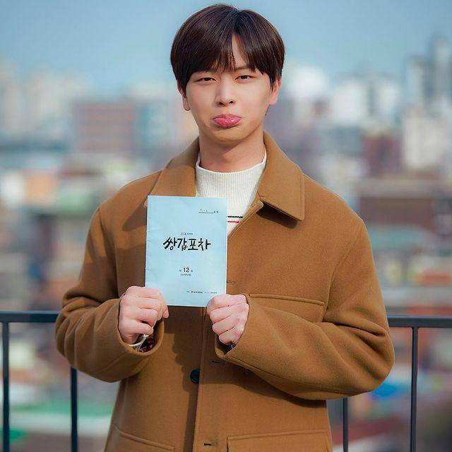 Sungjae BTOB (instagram.com/cube_official_btob)