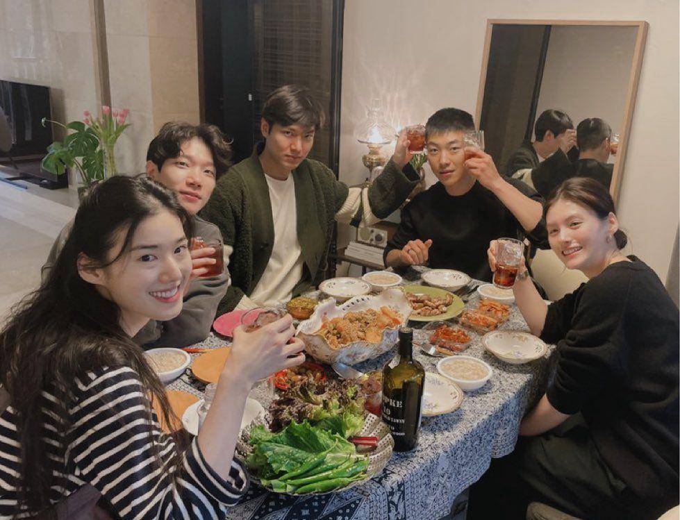 Teman Lee Min Ho (instagram.com/actorleeminho)
