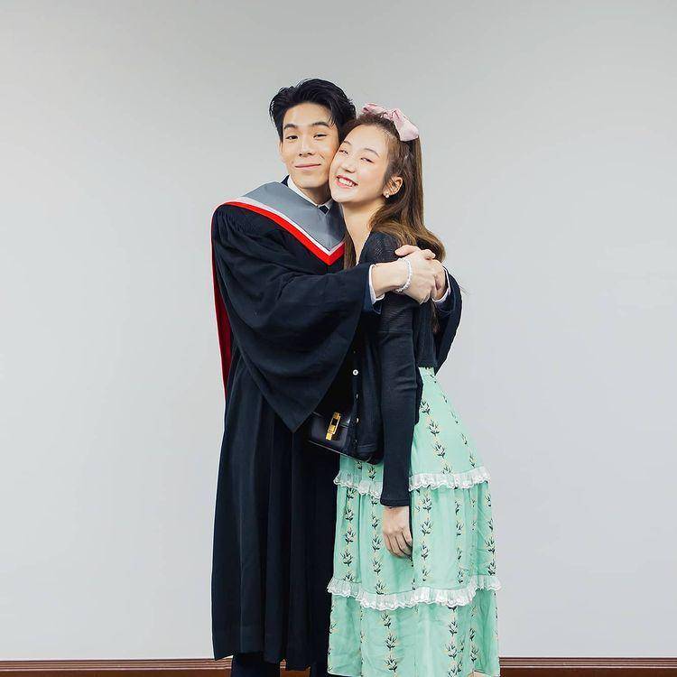 Thanaerng hadiri wisuda JJ. (instagram.com/jaylerr)