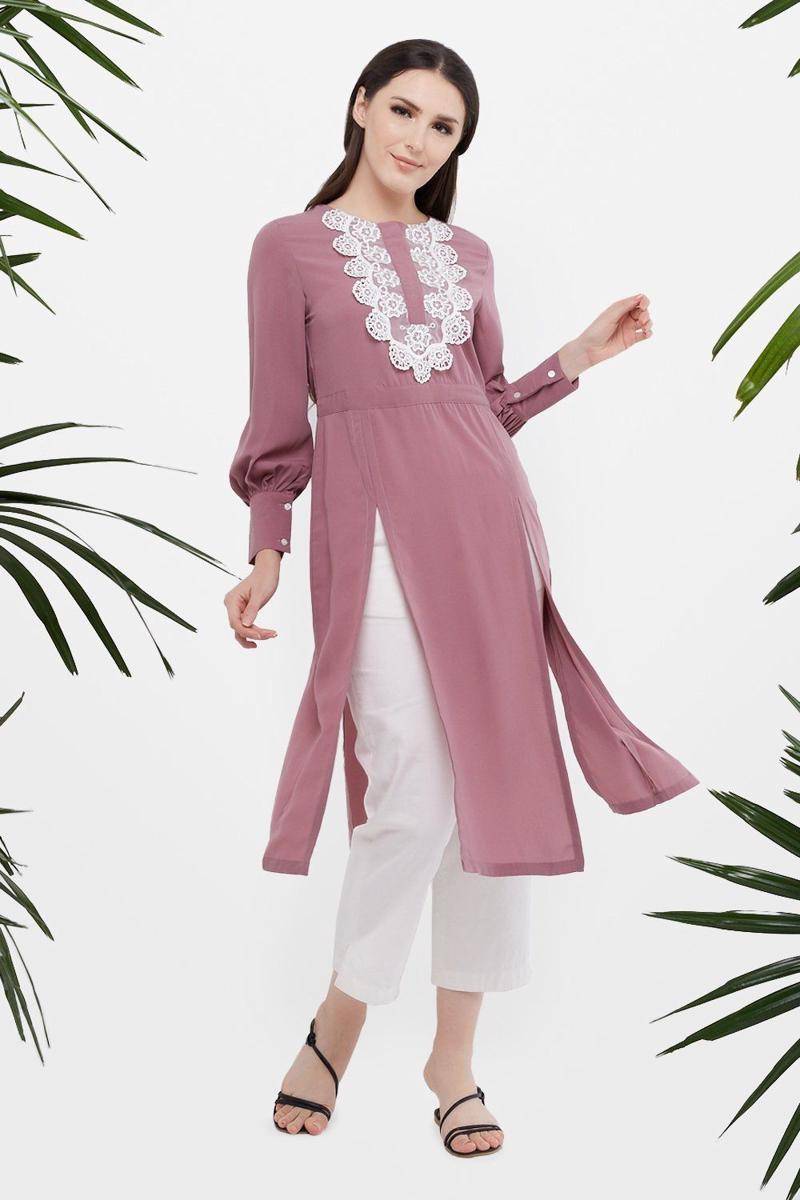 Baju koleksi Luna Habit (lunahabit.com)