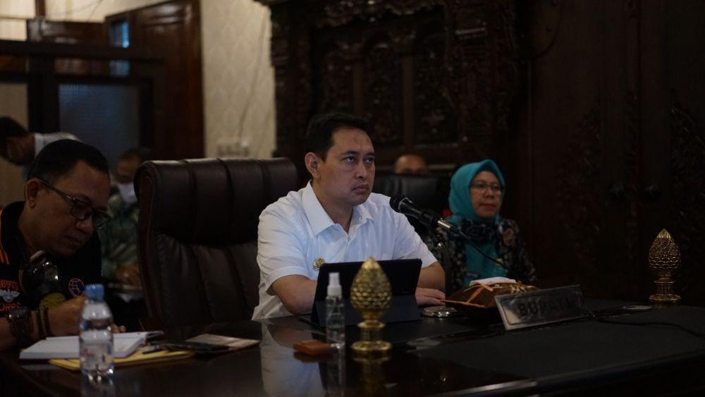 Polisi Geledah Kantor dan Ruang Kerja Bupati Nganjuk
