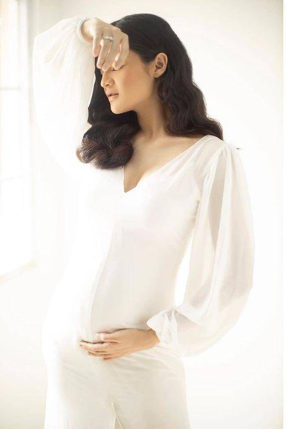 Maternity Ovi (instagram.com/mozawahyu)