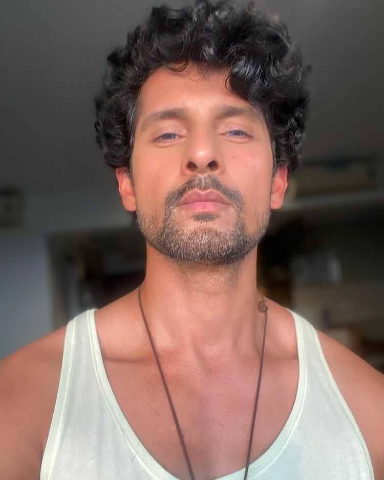 Ravi Dubey (instagram.com/ravidubey2312)