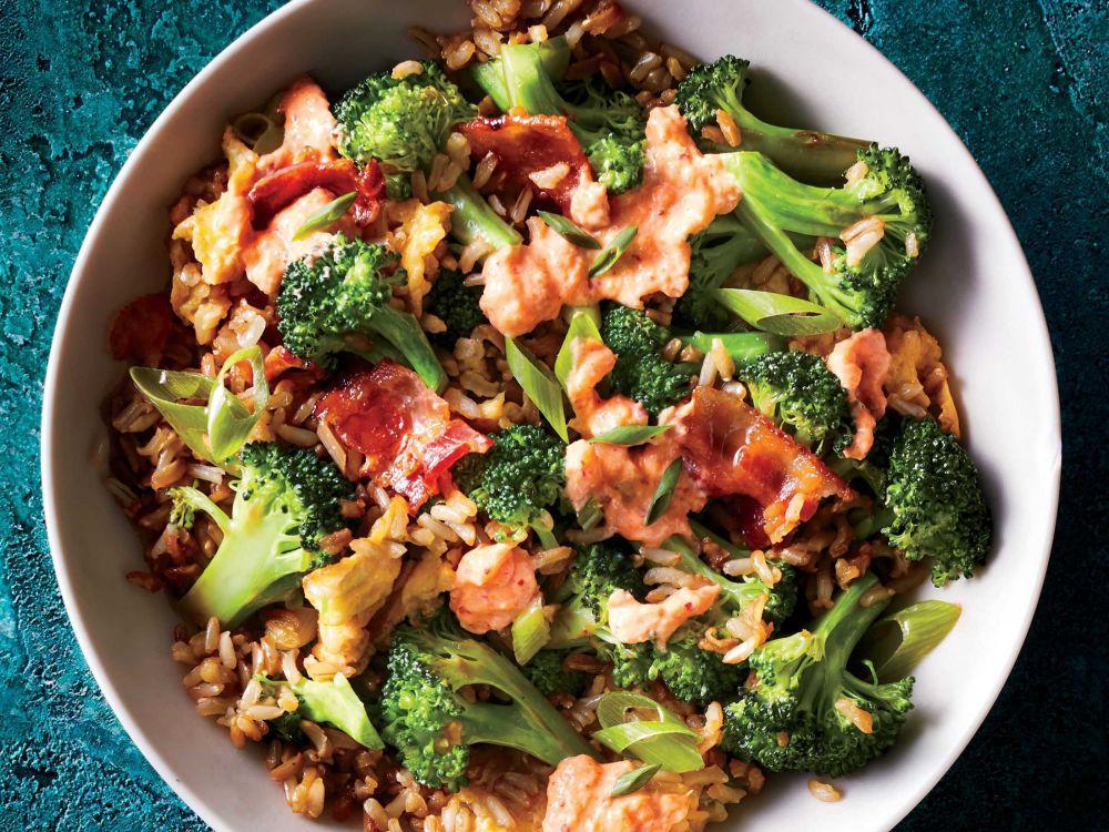 Resep Nasi Goreng Veggie, Banyak Isi Sayurannya!