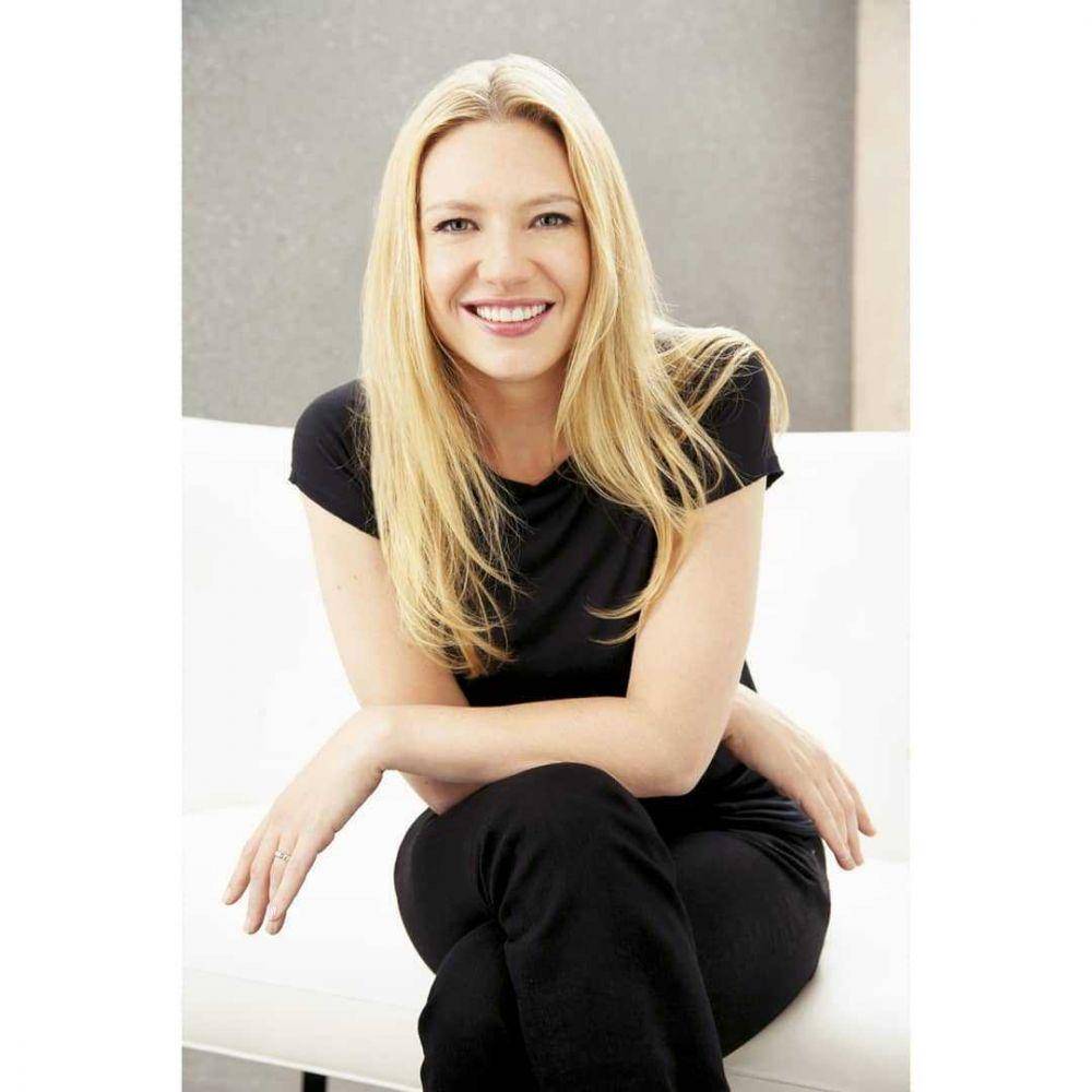 Anna Torv (instagram.com/anna_torv_)