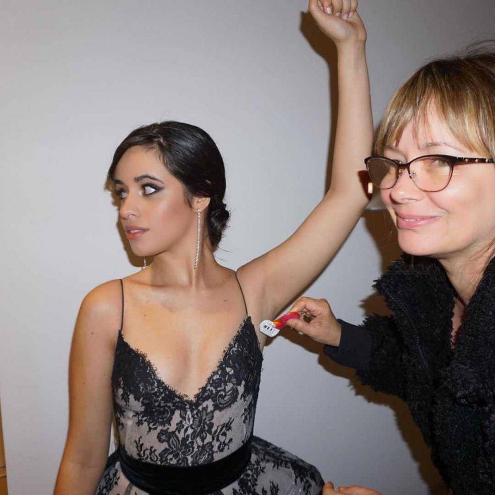 Camila Cabello dan ibu (instagram.com/camila_cabello)