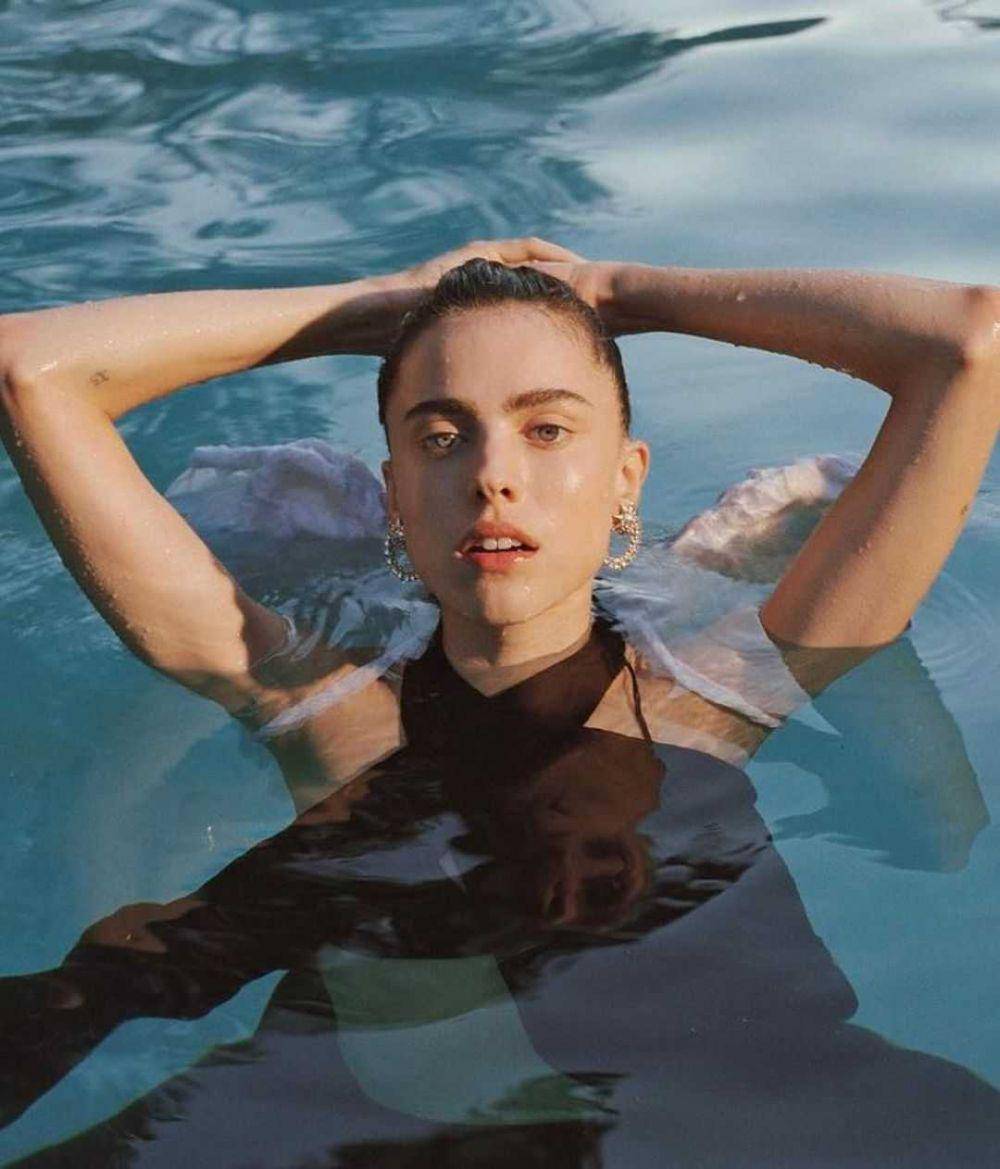 Margaret Qualley (instagram.com/margaretqualleydaily)