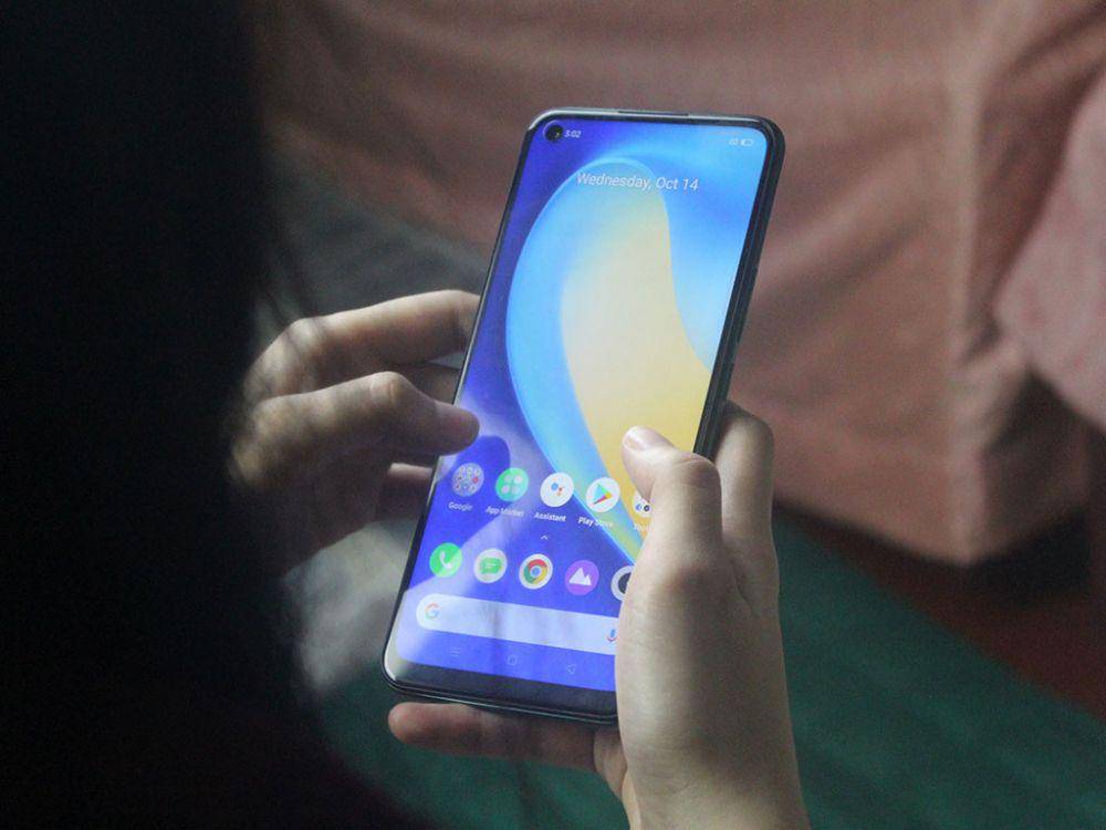 Realme 7i (walastech.com)