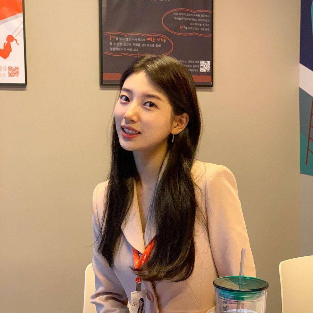 Bae Suzy (instagram.com/skuukzky)