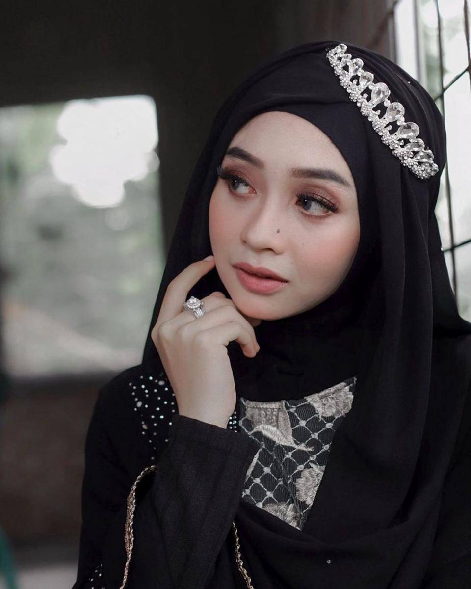 Ega Noviantika (instagram.com/eganoviantika_98)