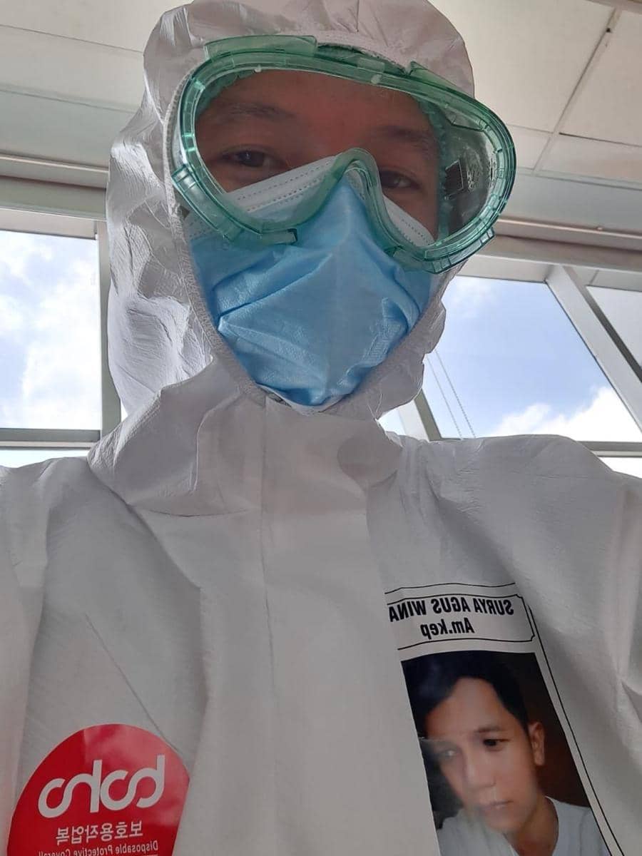 Surya, perawat yang rawat pasien COVID-19 di RS dr GL Tobing Tanjung Morawa, Deli Serdang (Dok.IDN Times/istimewa)