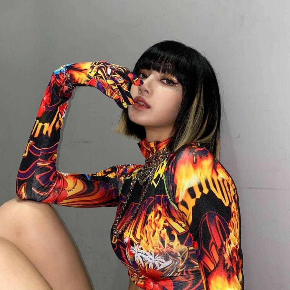 instagram.com/lalalalisa_m