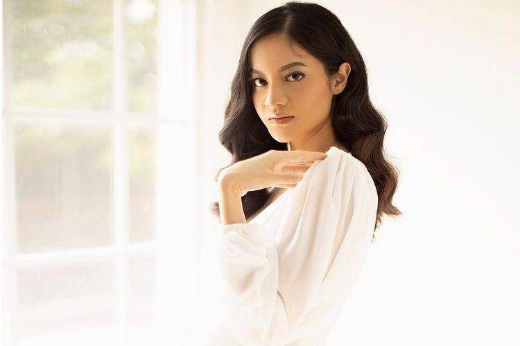 Ovi Dian (instagram.com/mozawahyu)