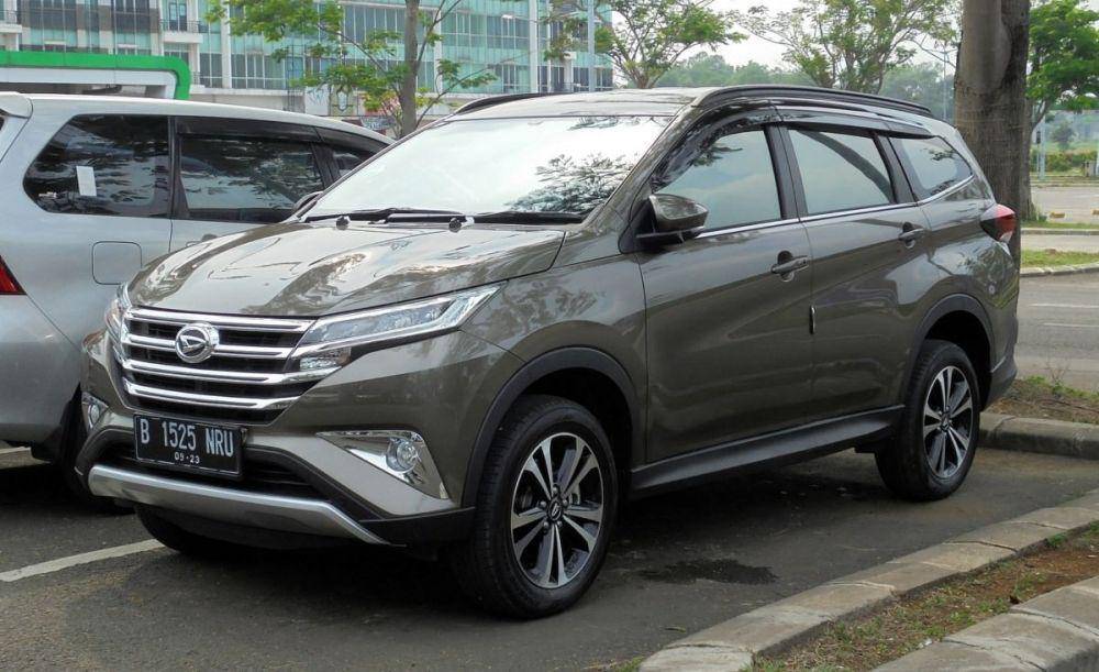 Tampilan Toyota Rush 2021 (carsbite.com)