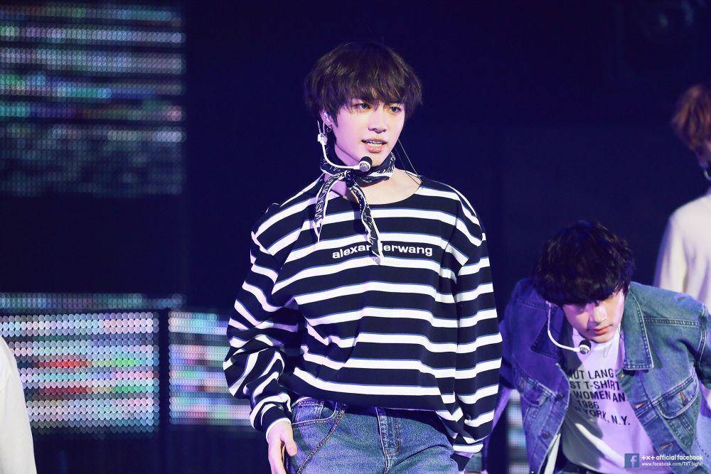 Beomgyu (facebook.com/TXT.bighit)