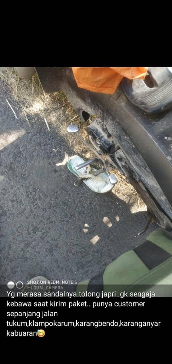 Story jualan seller (twitter.com/txtdarionlshop)