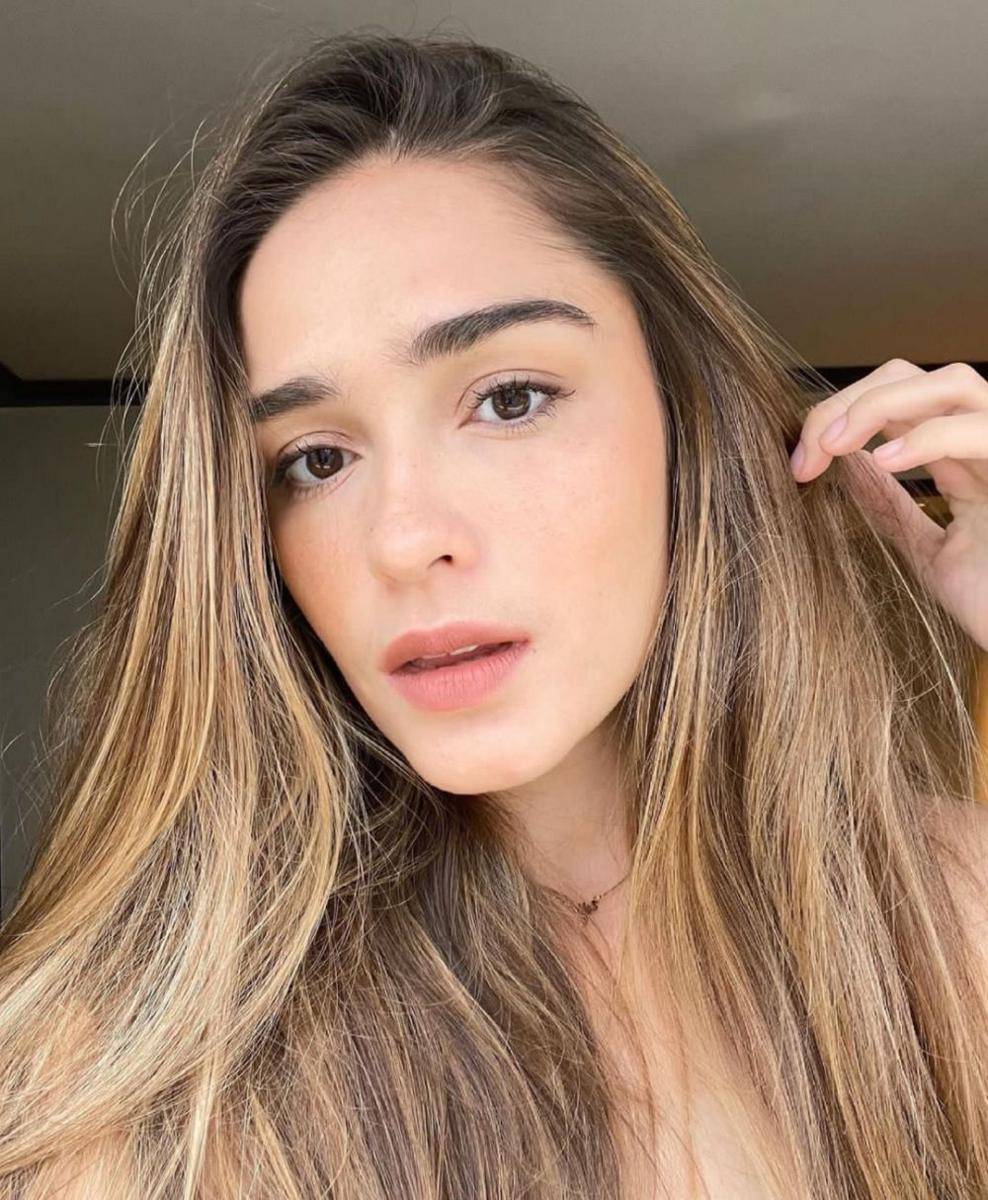 Yasmine Wildblood (instagram.com/yaswildblood)