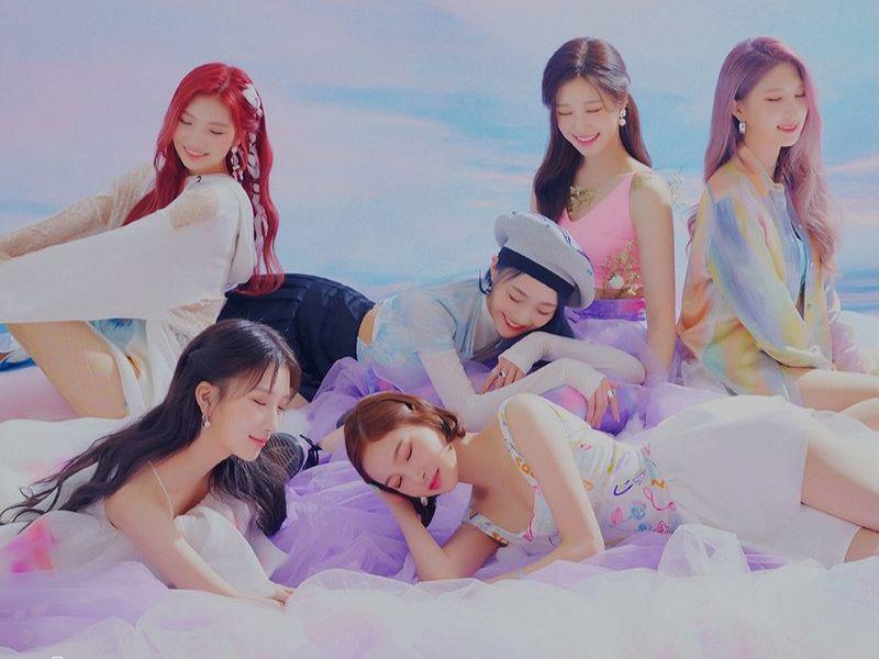 Comeback 20 Mei, 11 Potret Member Bling Bling di Album CONTRAST