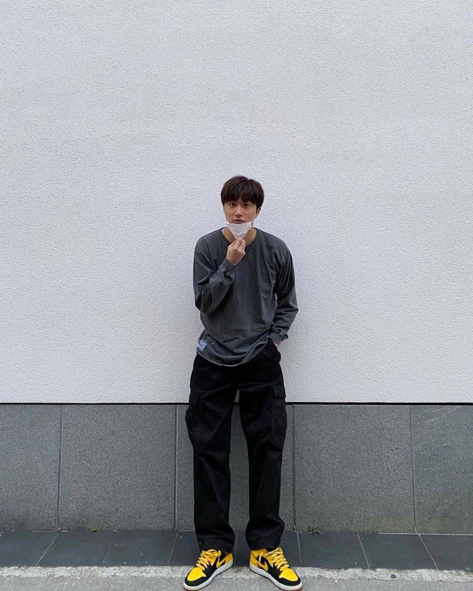 ootd Jung Il Woo (instagram.com/jilwww)