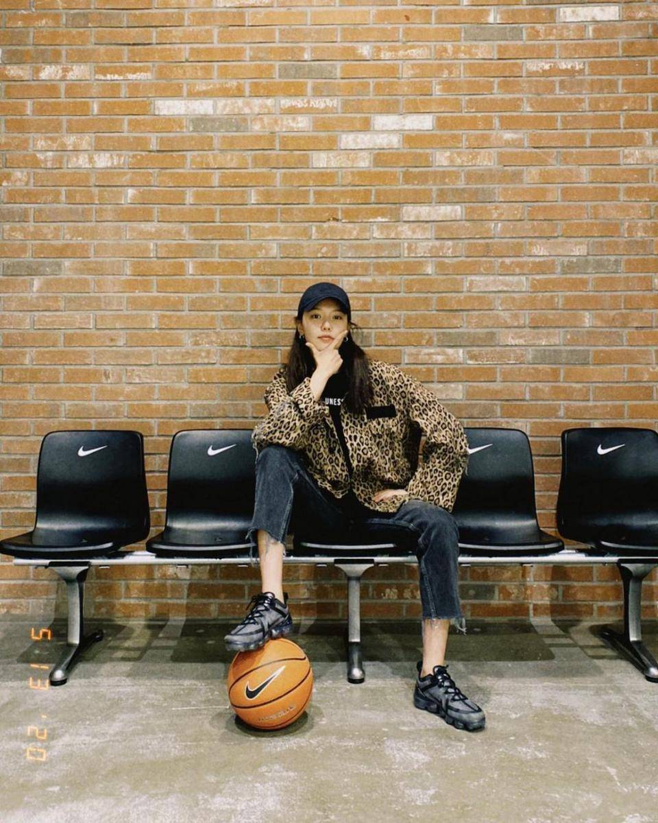 ootd sneakers Sooyoung SNSD (instagram.com/sooyoungchoi)