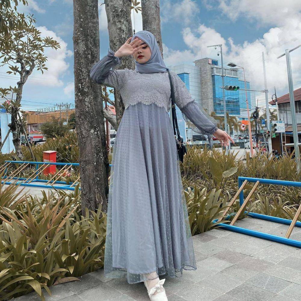 Nadia Nur Aulya  (instagram.com/nadianraulya)