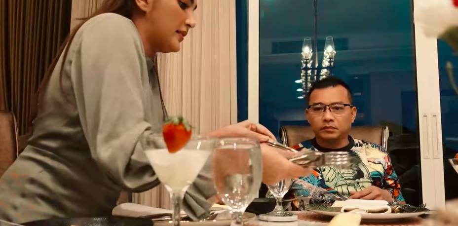 Buka puasa Aurel dan Atta bersama A6 (youtube.com/thehermansyaha6)