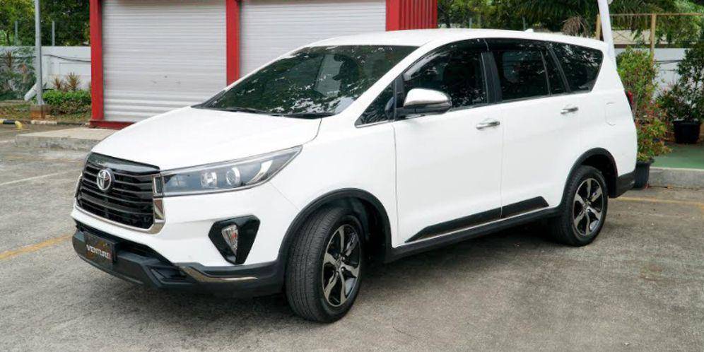 Tampilan Toyota Kijang Innova 2021 (Otosia.com)