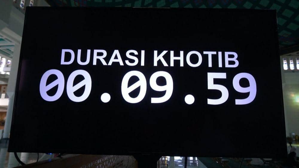 Persiapan Salat Idul Fitri di Masjid Al-Akbar Surabaya. Dok. Humas MAS.