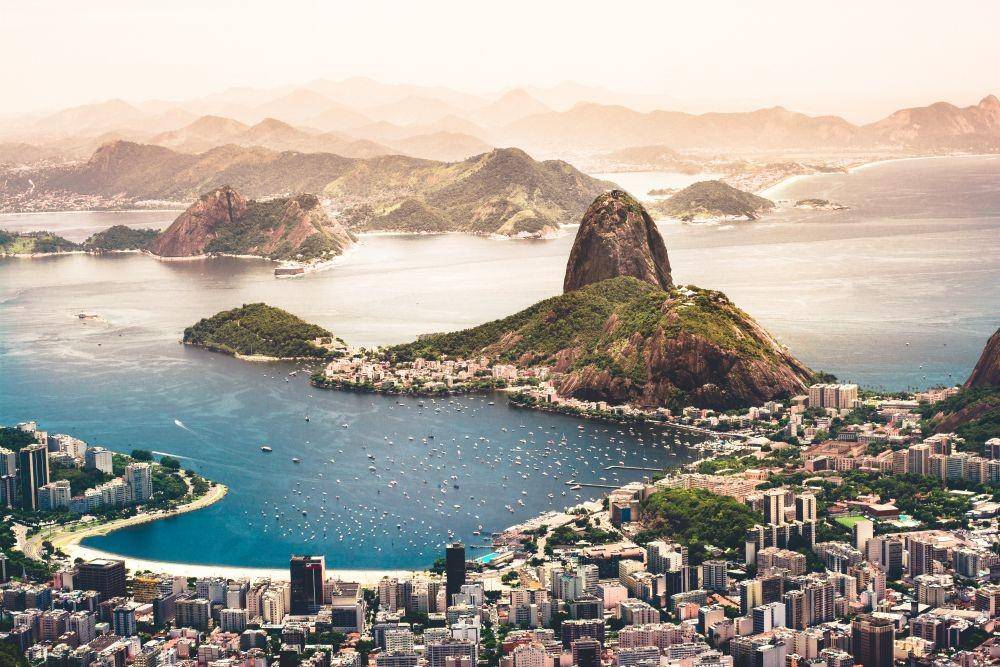 Brasil (unsplash.com/agustindiazgargiulo)