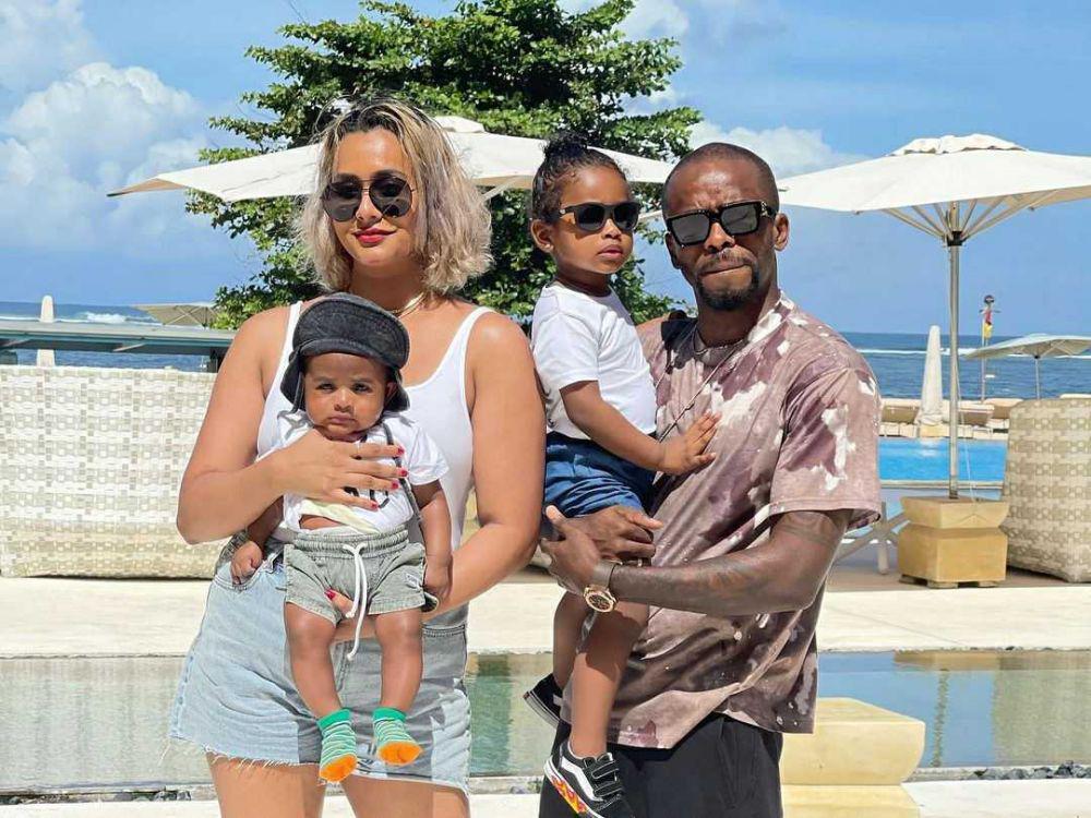 Punya 2 Anak, Ini 9 Foto Harmonis Rumah Tangga Kimmy Jayanti dan Greg