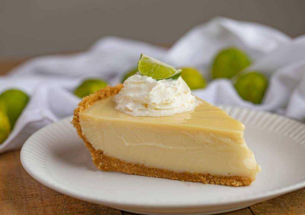 ilustrasi lime pie (dinnerthendessert.com)