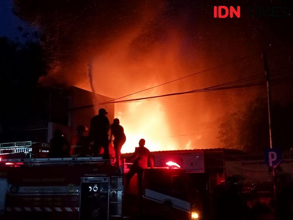 Toko Onderdil Motor di Madiun Terbakar, Kerugian Sekitar  Rp1 Miliar