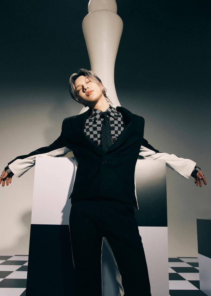 Potret Taemin SHINee di teaser minialbum Advice (twitter.com/SHINee)
