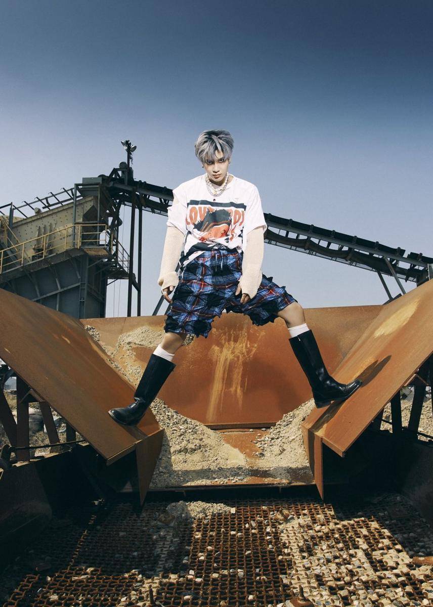 Potret Taemin SHINee di teaser minialbum Advice (twitter.com/SHINee)