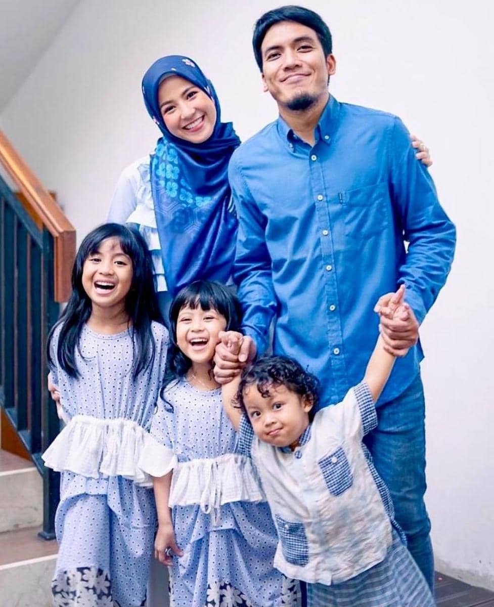 Lebaran keluarga Desta (instagram.com/desta80s)