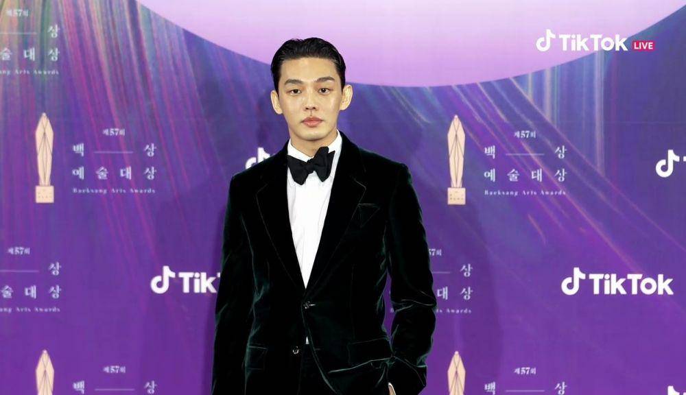 Yoo Ah In (twitter.com/dobiiidooo)