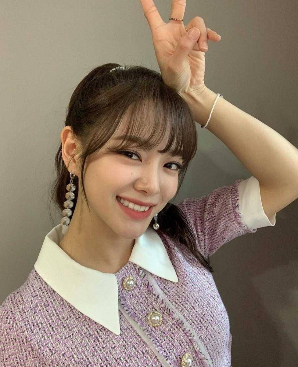 Kim Sejeong Comeback (Instagram.com/clean_0828)