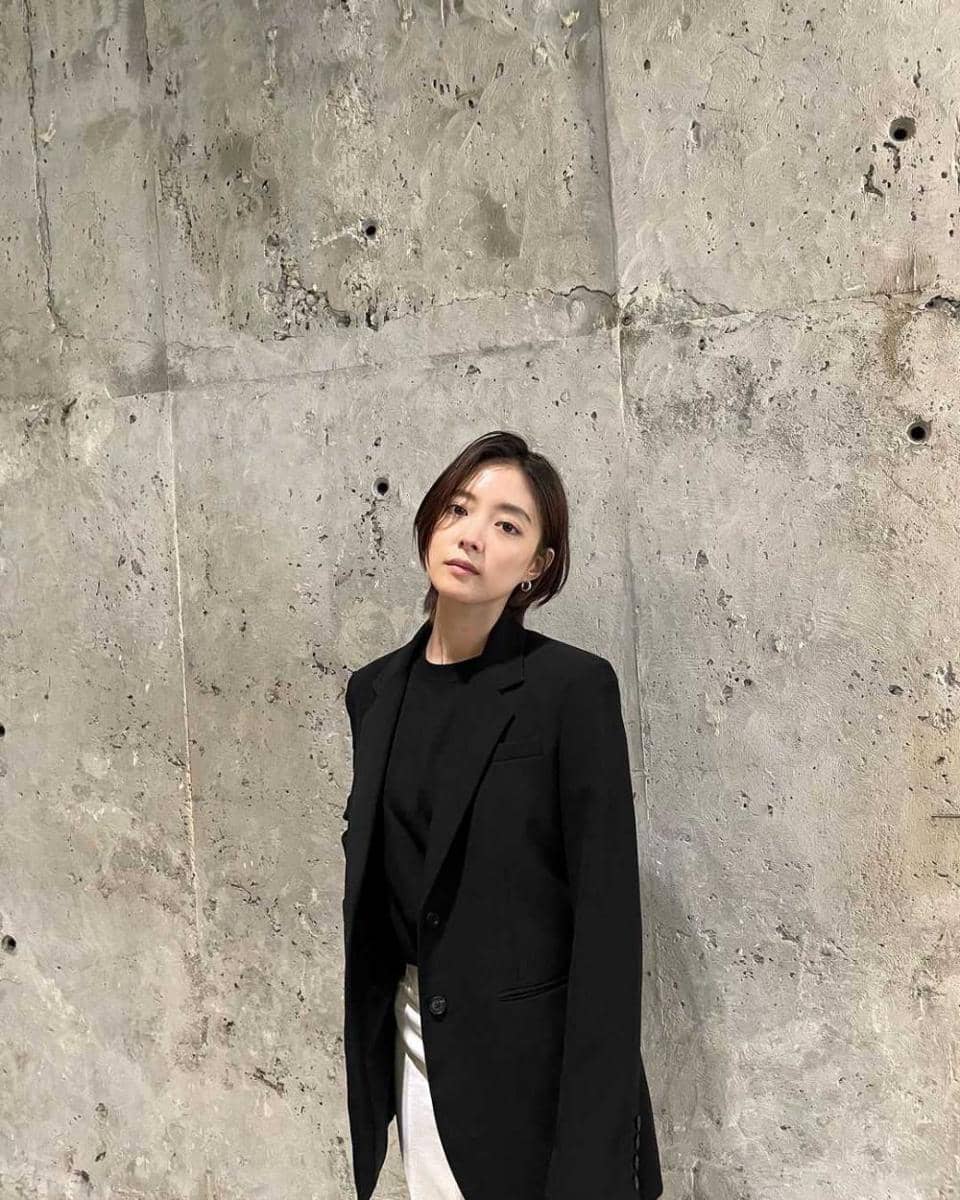 Lee Se Young (instagram.com/seyoung_10)