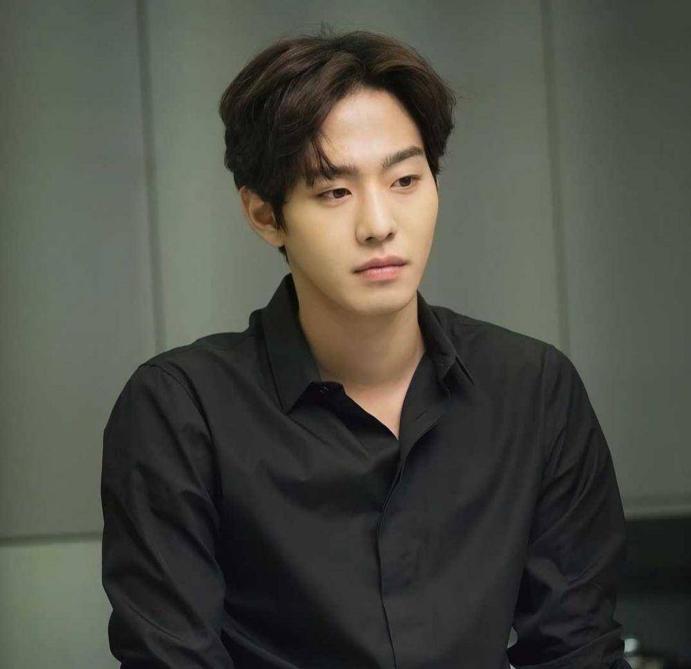Ahn Hyo Seop Comeback (Instagram.com/ahnhyoseop_)