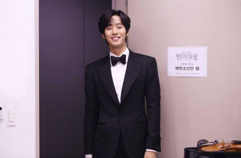 Ahn Hyo Seop Comeback (Instagram.com/ahnhyoseop_)