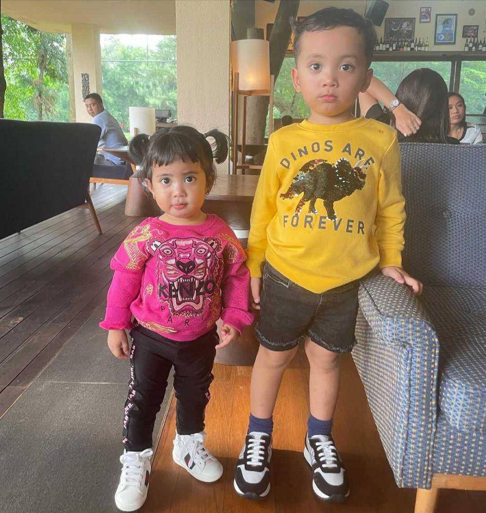 Xabiru dan Chava (instagram.com/rachelvennya)