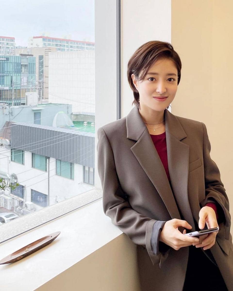 Lee Se Young (instagram.com/seyoung_10)