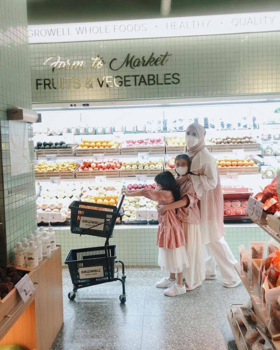 Fanny Fabriana dan buah hati (instagram.com/fannyfabriana)