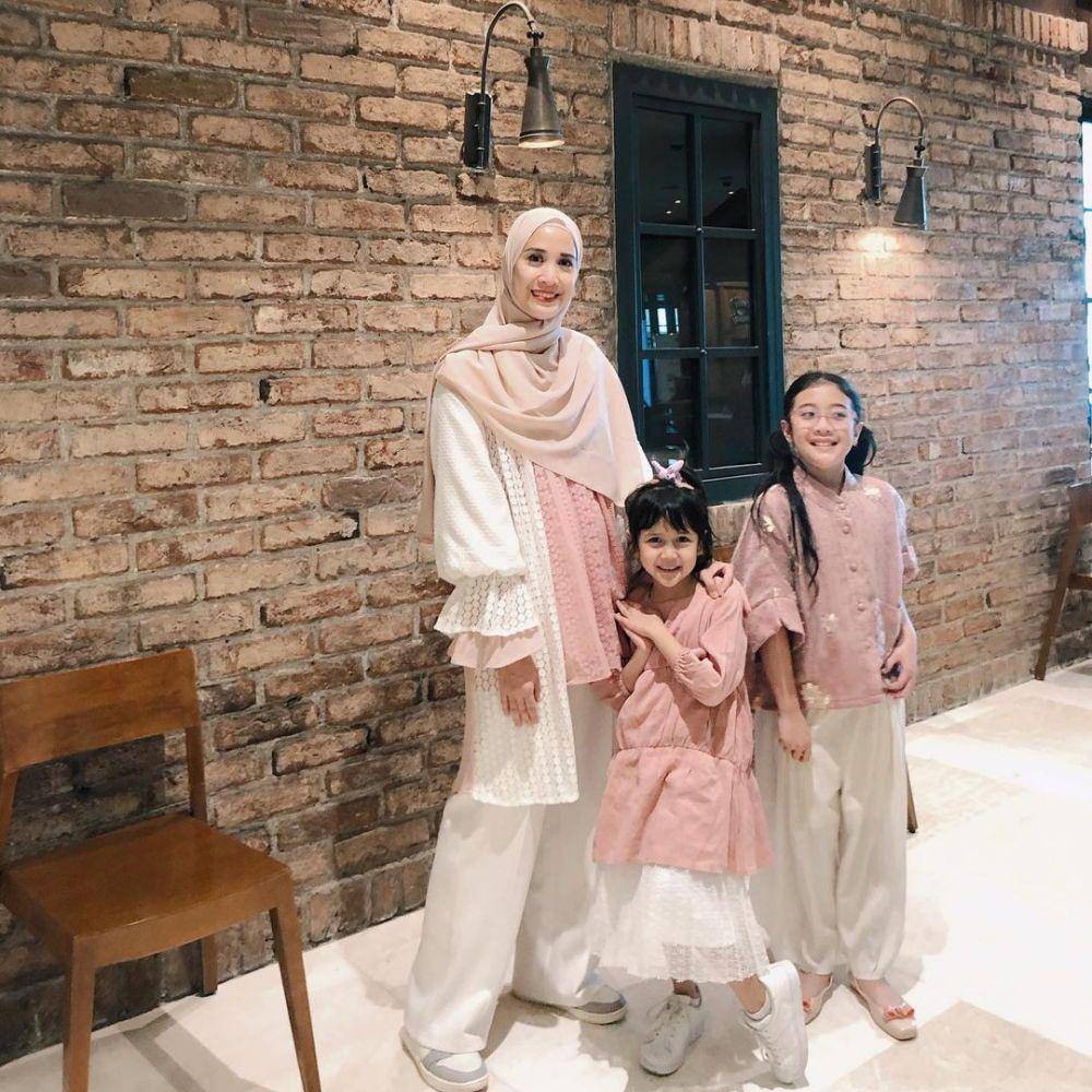 Fanny Fabriana dan buah hati (instagram.com/fannyfabriana)