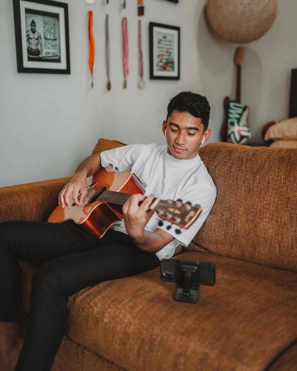 Daffa Wardhana (instagram.com/daffawardhana)