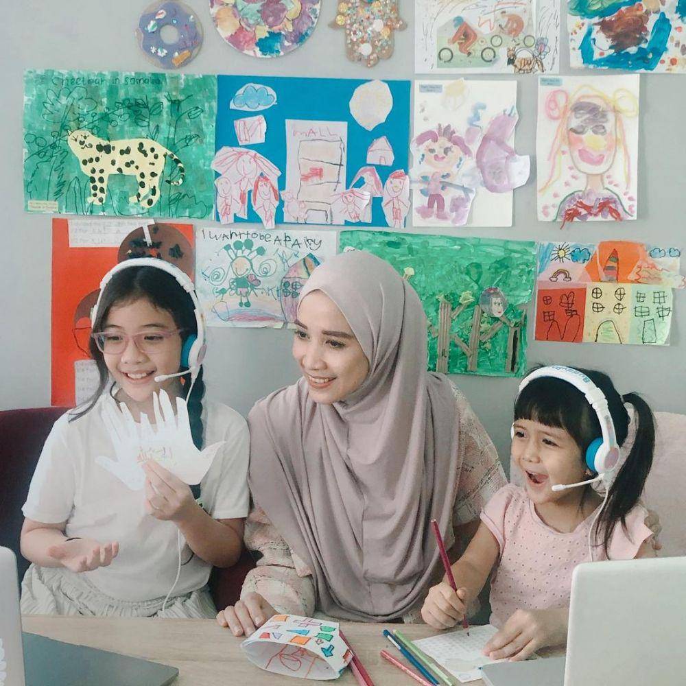 Fanny Fabriana dan buah hati (instagram.com/fannyfabriana)