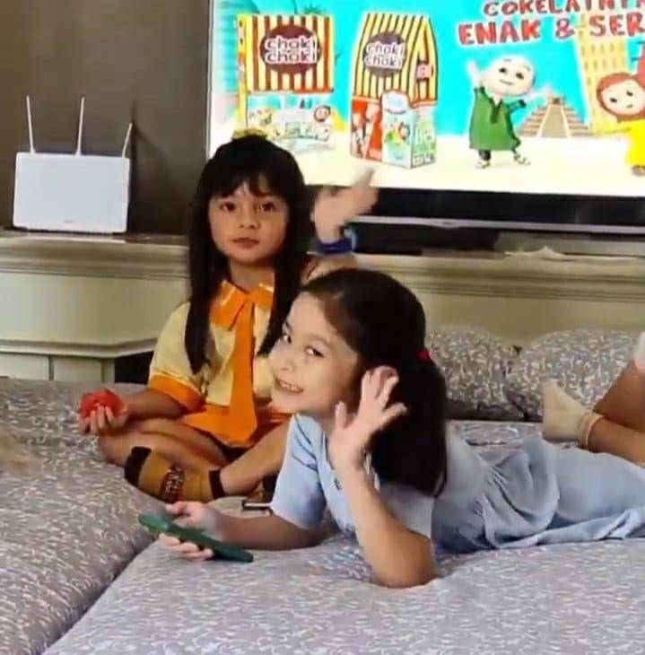 Potret kebersamaan Fara Shakila Reyna dengan anak asli pemeran Ikatan Cinta (instagram.com/farashakila08)