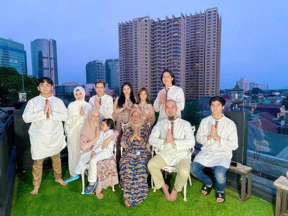 Lebaran keluarga Mulan Jameela (instagram.com/mulanjameela1)