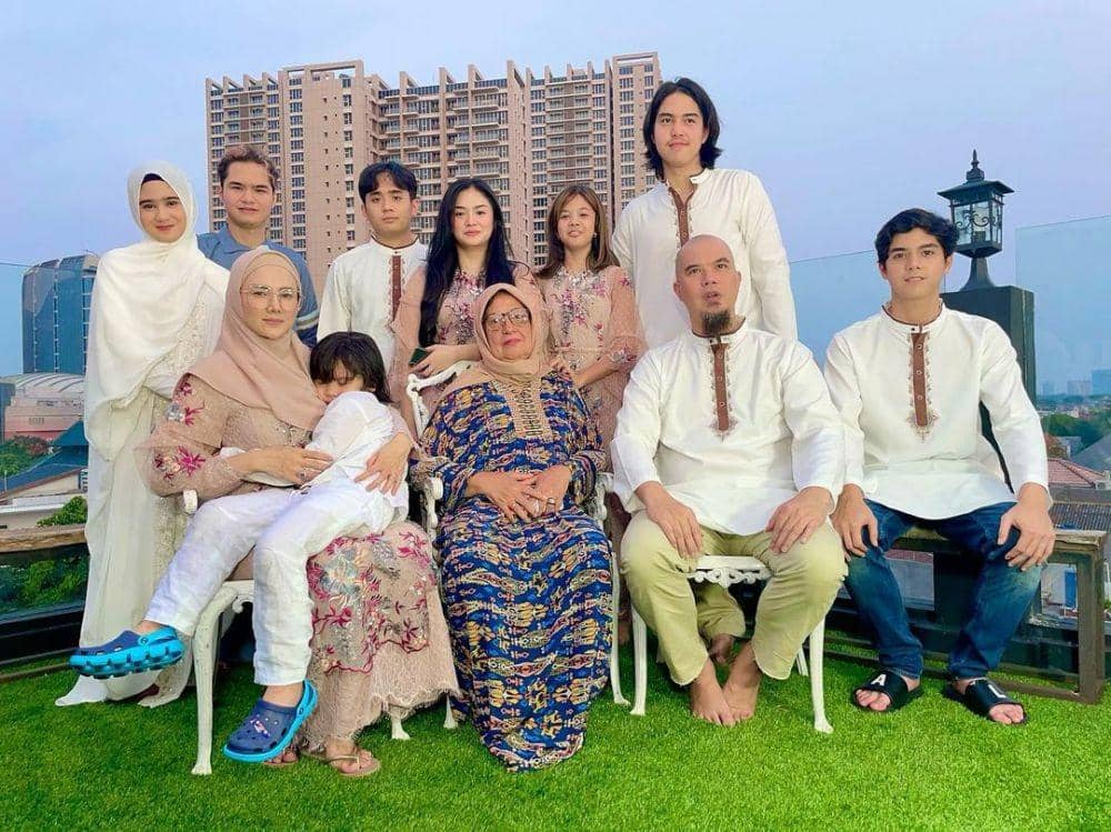 Lebaran keluarga Mulan Jameela (instagram.com/mulanjameela1)